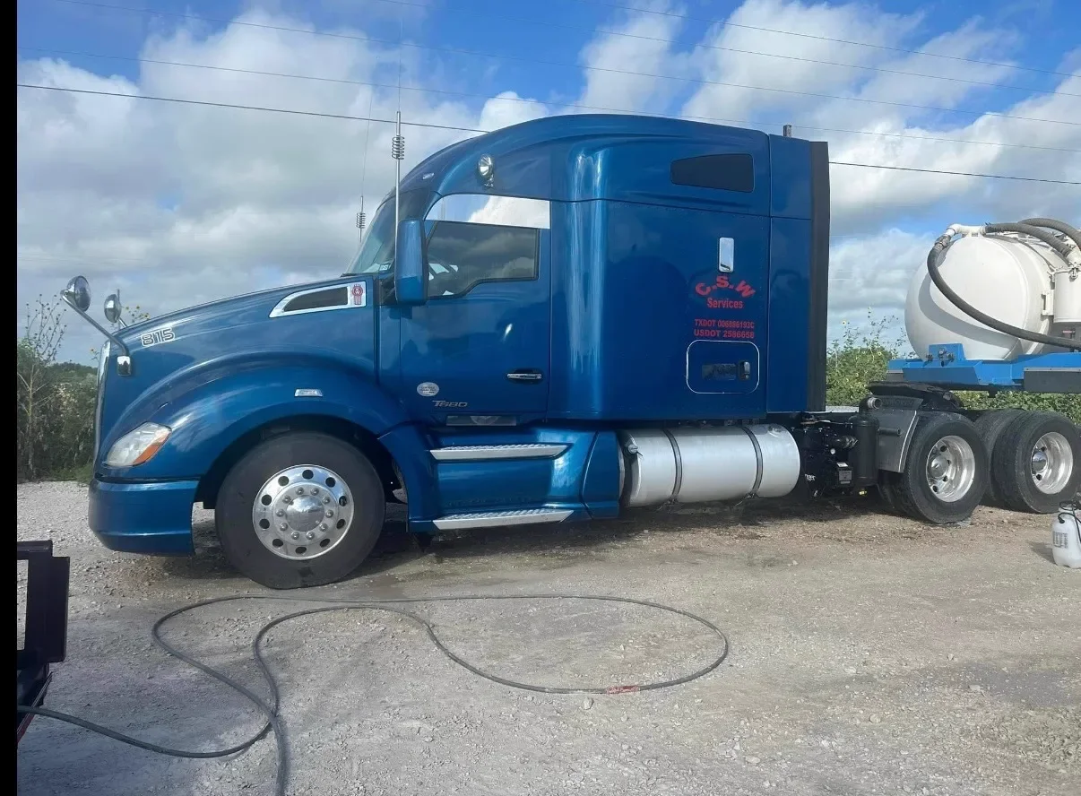 Kenworth Sleeper — Fleet Wash — After